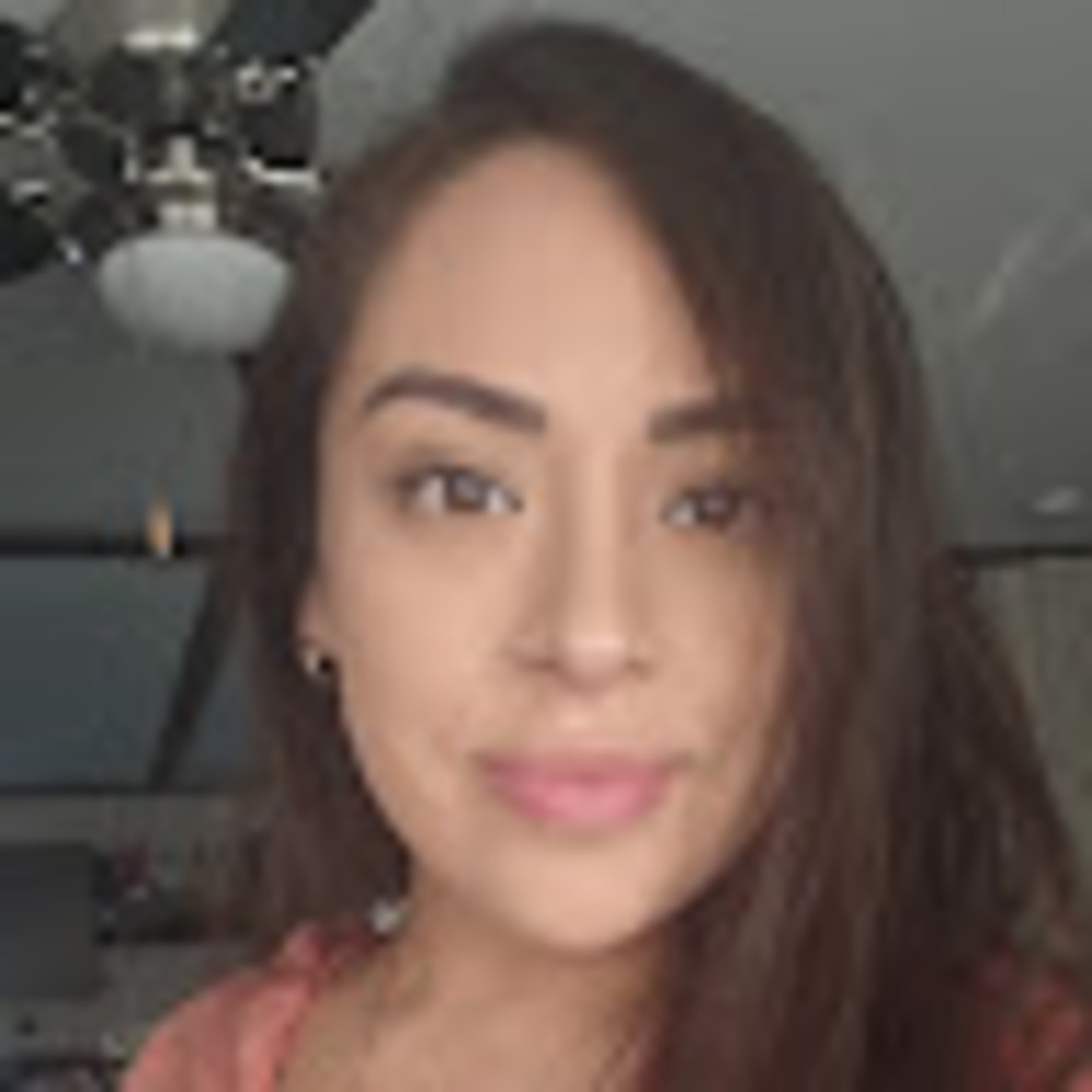 Meet your Posher, Criselda